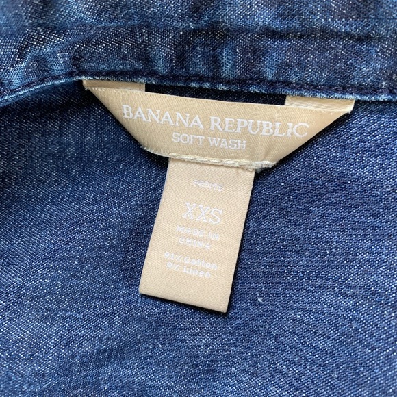 Banana Republic Blue Button Down Shirt - Picture 4 of 6